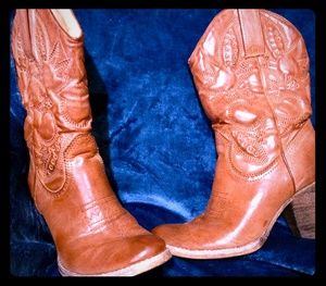 Very volatile cowboy style boots